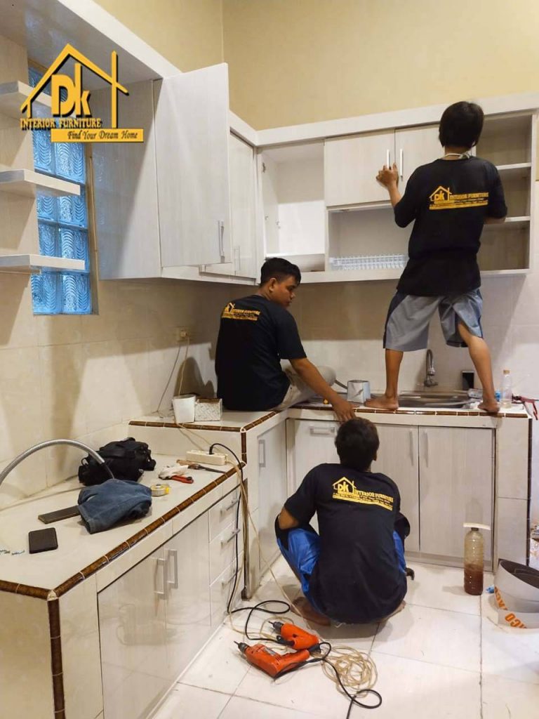 pembuatan kitchen set purwokerto